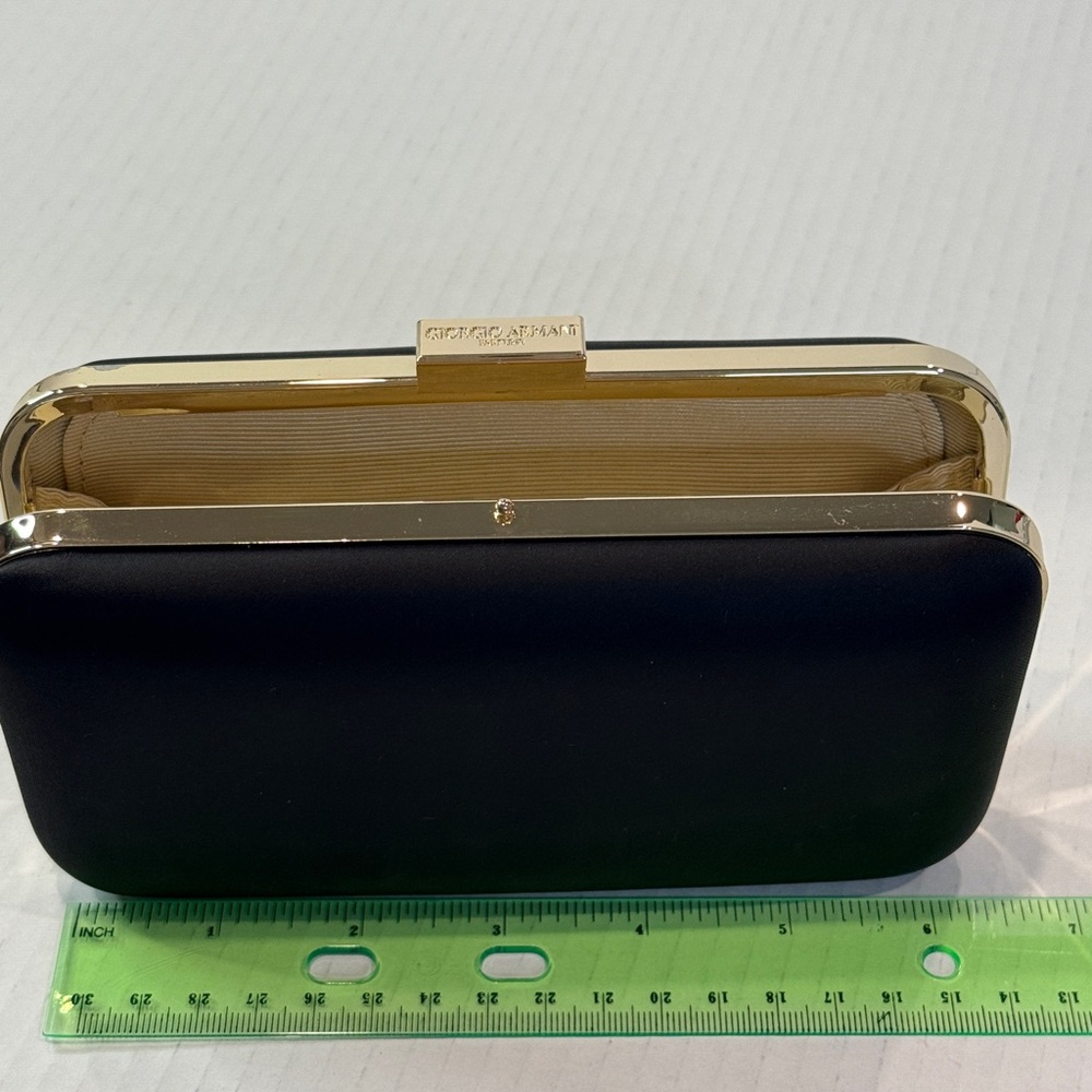 🆕 Giorgio Armani Parfums Black & Gold Clutch Case – Elegant Display Piece 🆕 - Picture 8 of 16